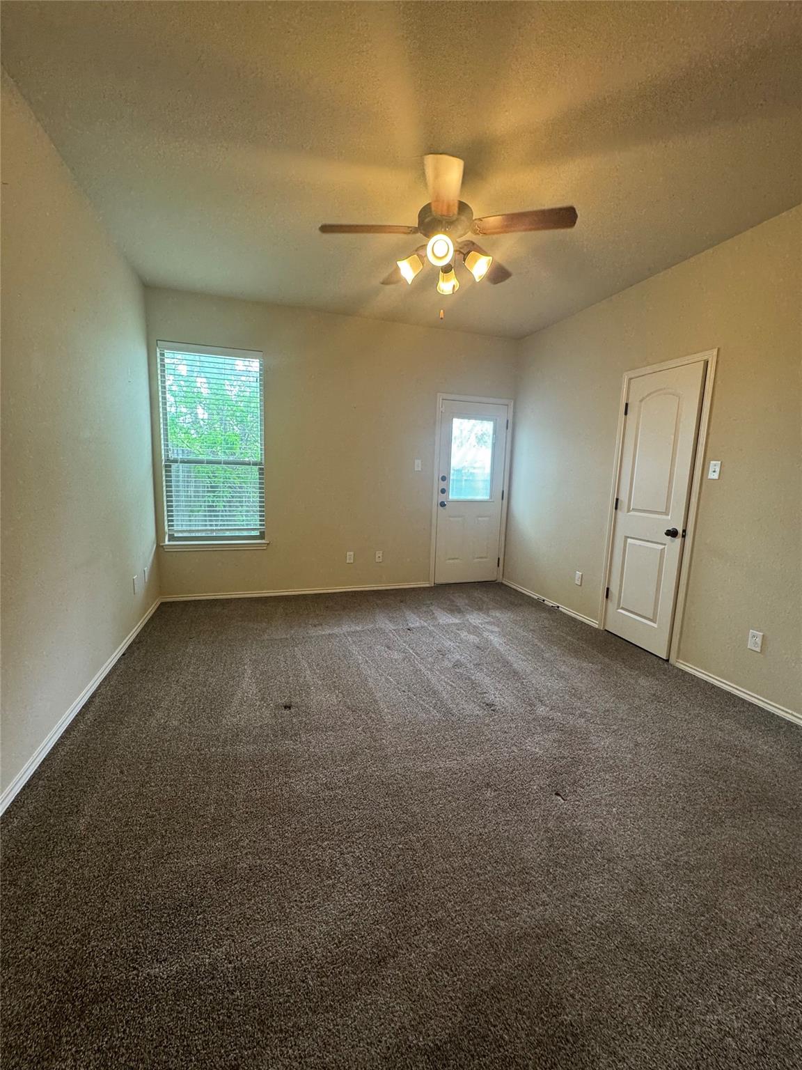 1112 Brendon Lee Ln, Georgetown, TX 78626