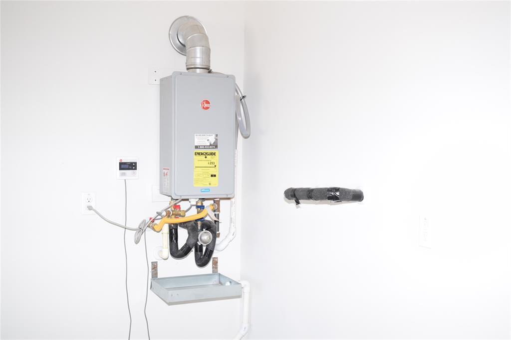 245 Old Town Rd, Kyle, TX 78640