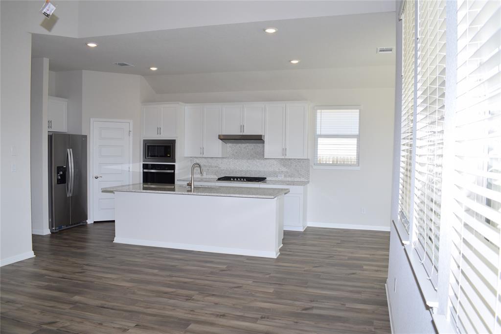 245 Old Town Rd, Kyle, TX 78640