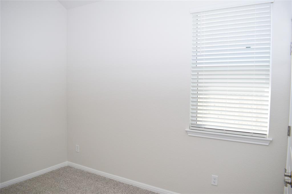 245 Old Town Rd, Kyle, TX 78640