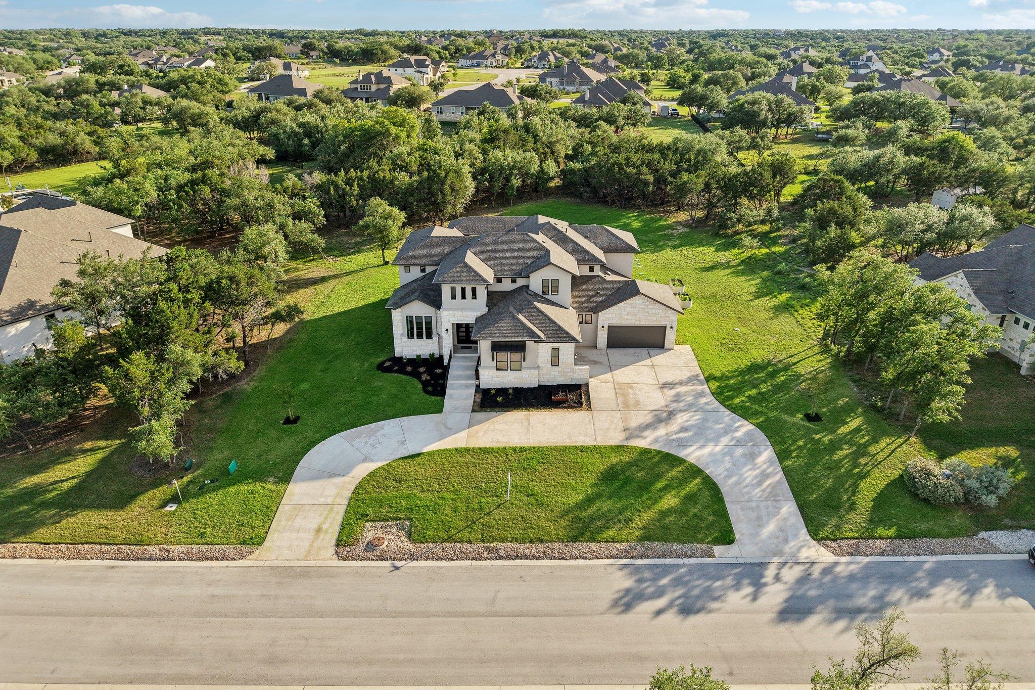 216 Spence Ln, Liberty Hill, TX 78642
