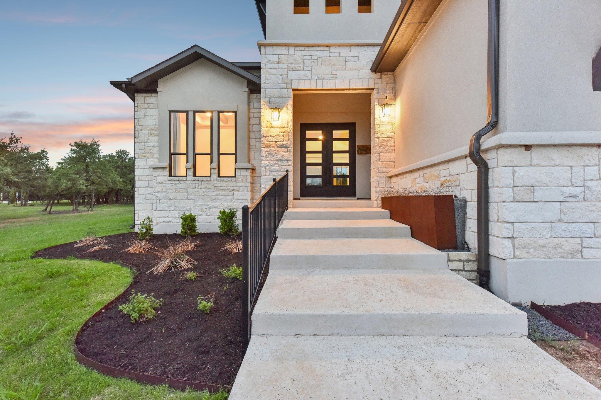 216 Spence Ln, Liberty Hill, TX 78642