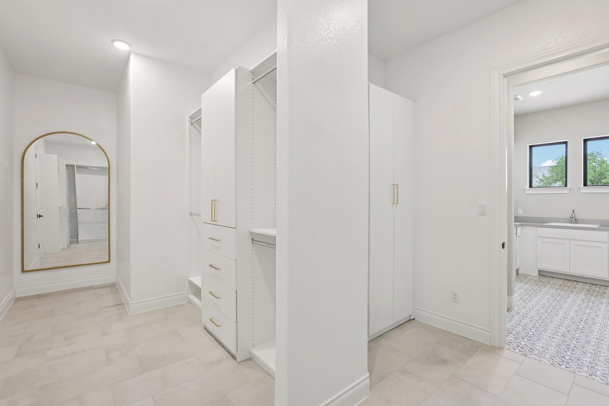 216 Spence Ln, Liberty Hill, TX 78642