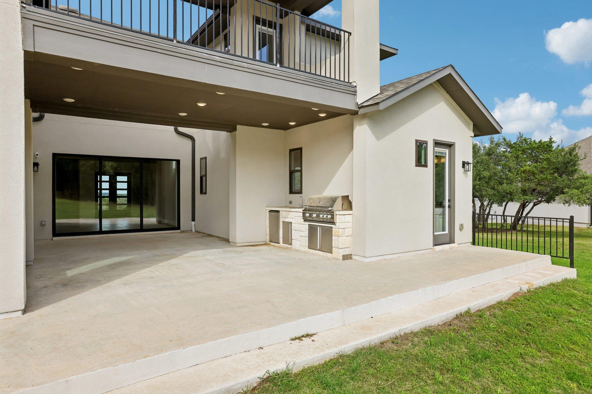 216 Spence Ln, Liberty Hill, TX 78642