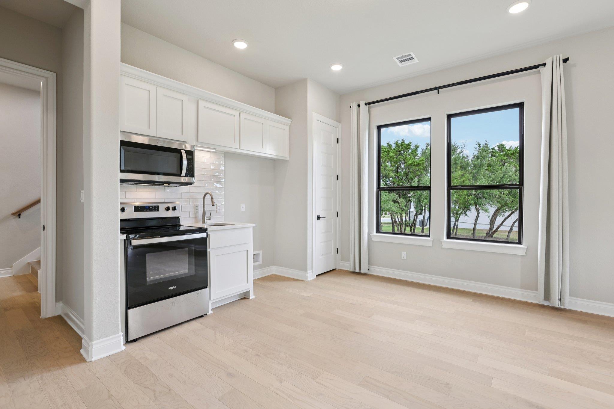 216 Spence Ln, Liberty Hill, TX 78642