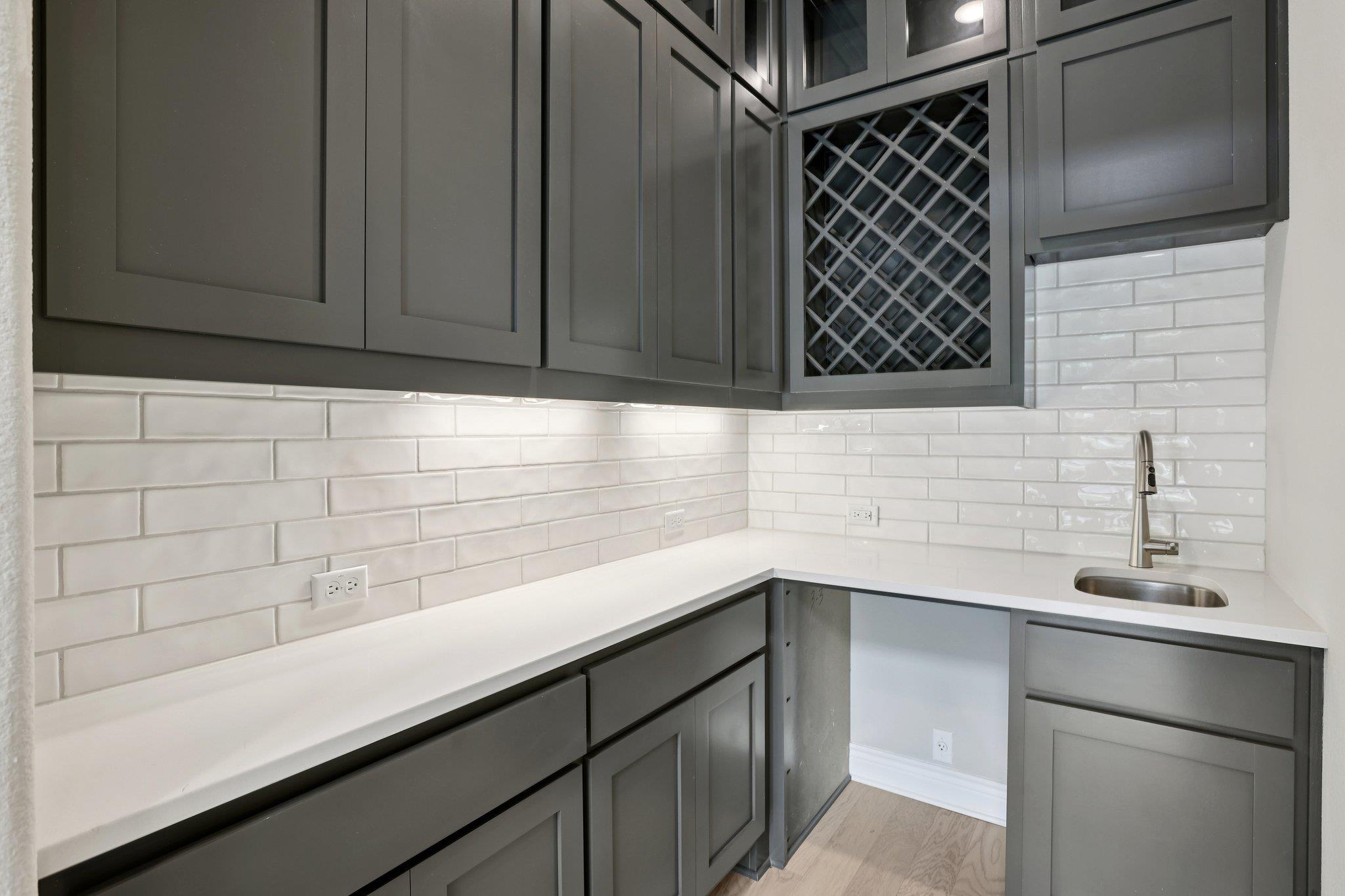 216 Spence Ln, Liberty Hill, TX 78642