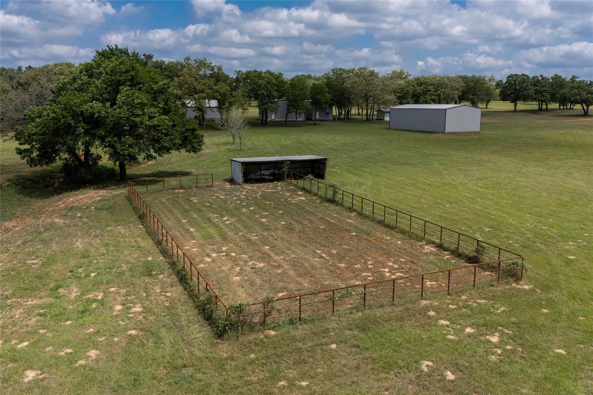 3011 County Road 314, Rockdale, TX 76567