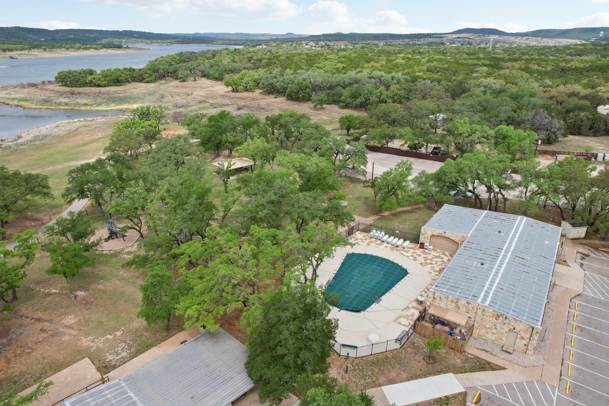 20628 Falcon Ln, Lago Vista, TX 78645