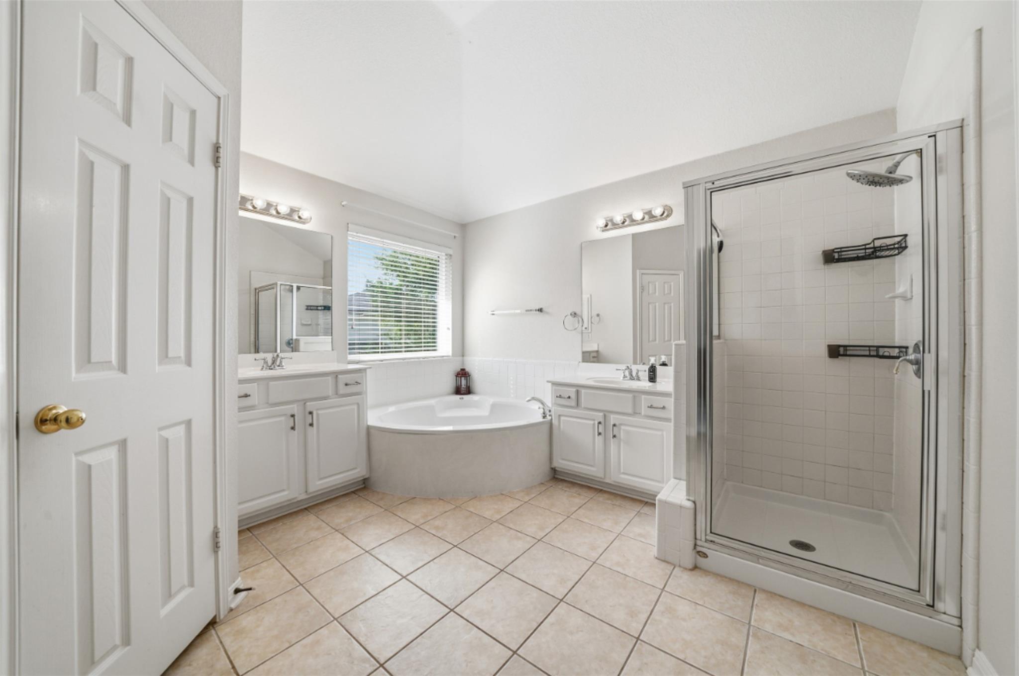 8200 Sunburst Pkwy, Round Rock, TX 78681