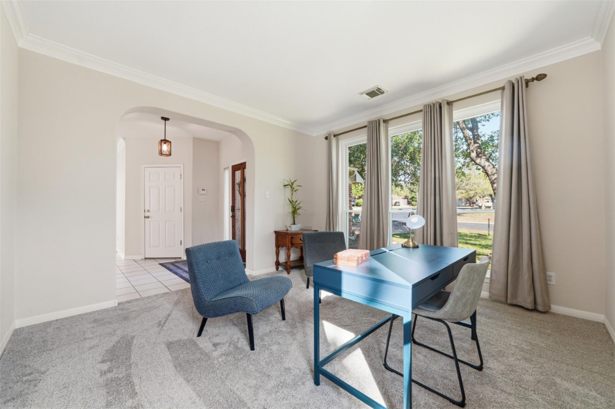 8200 Sunburst Pkwy, Round Rock, TX 78681