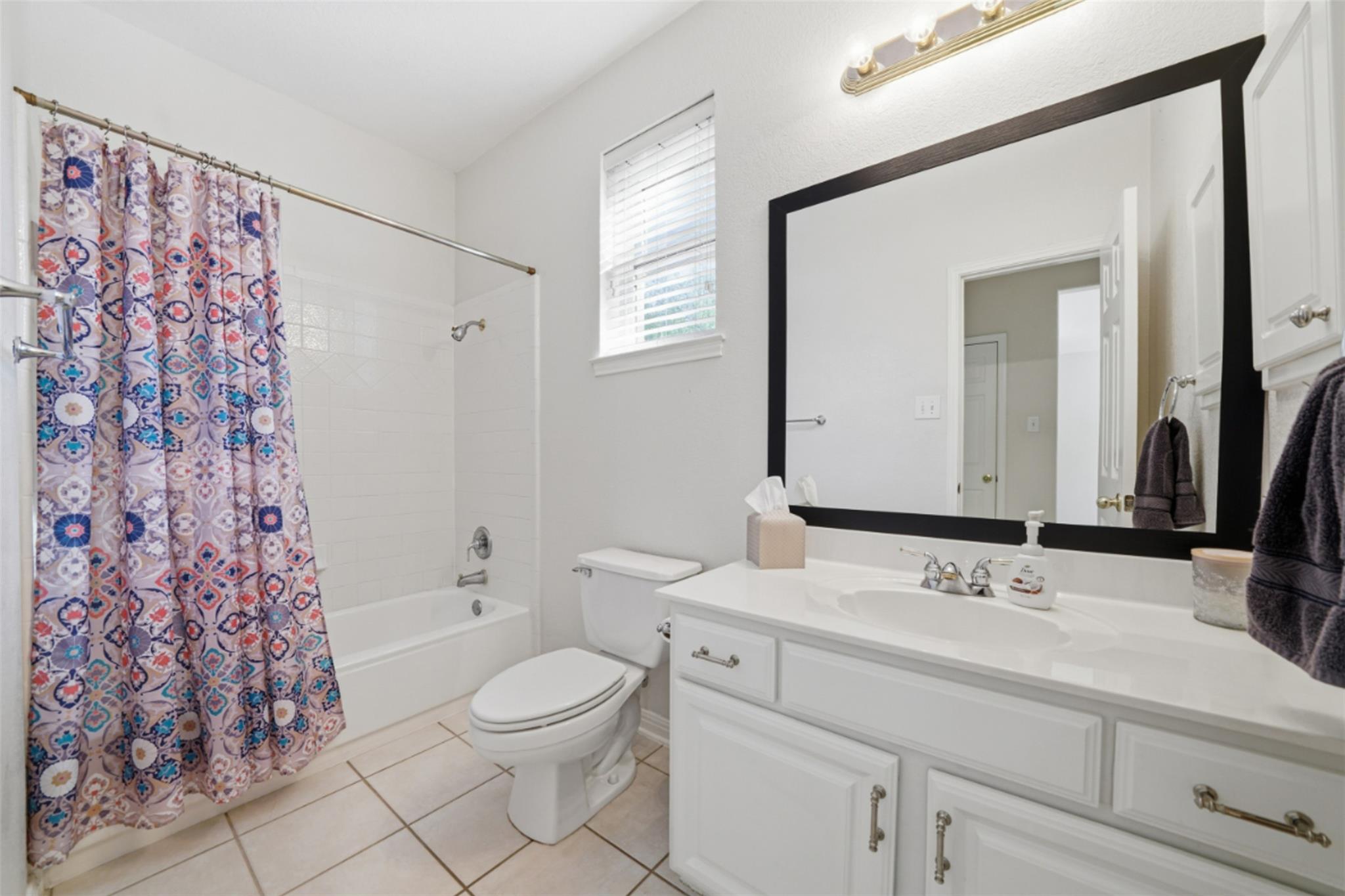 8200 Sunburst Pkwy, Round Rock, TX 78681