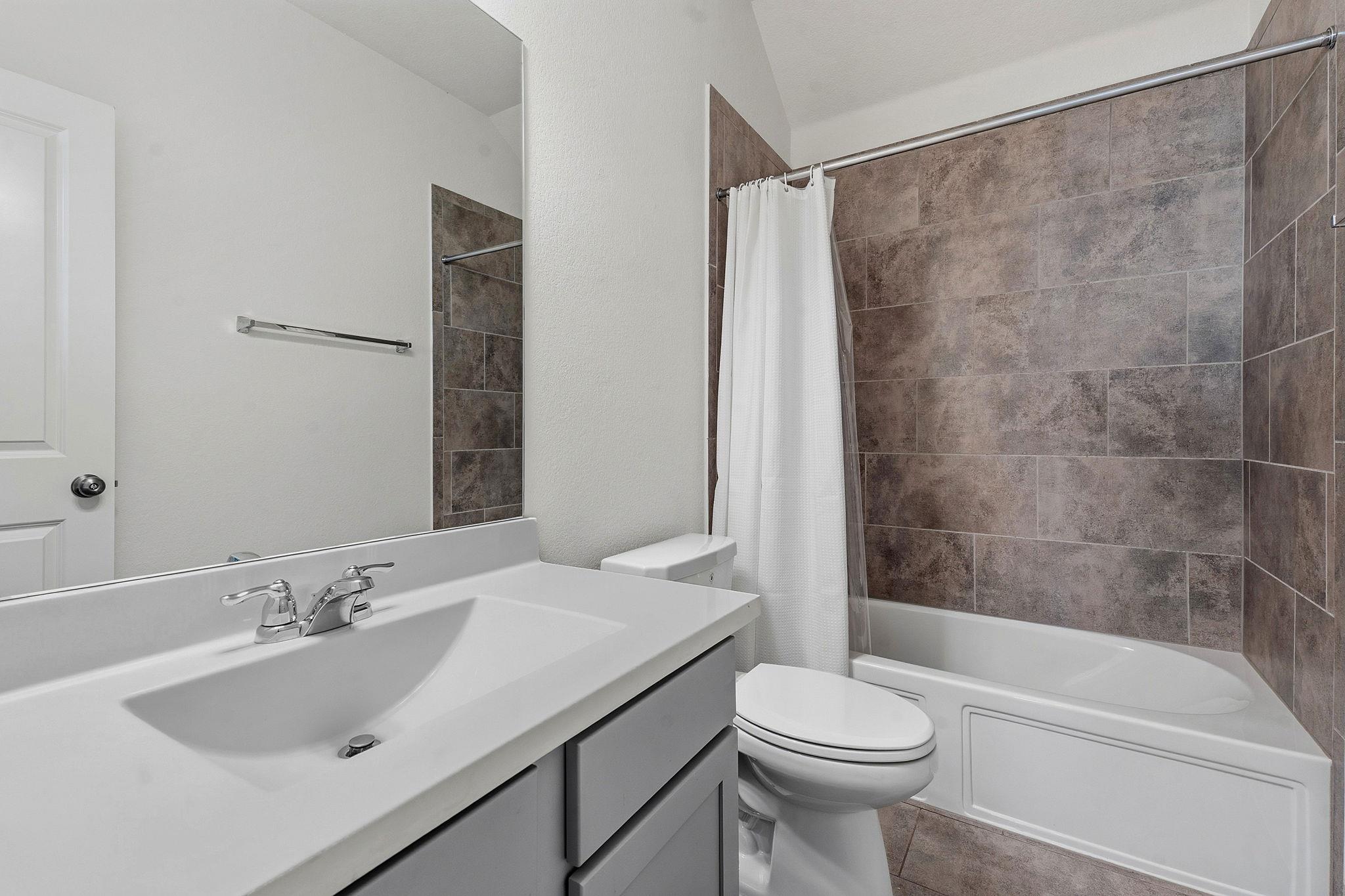 609 Allende Bnd # 130, Austin, TX 78748