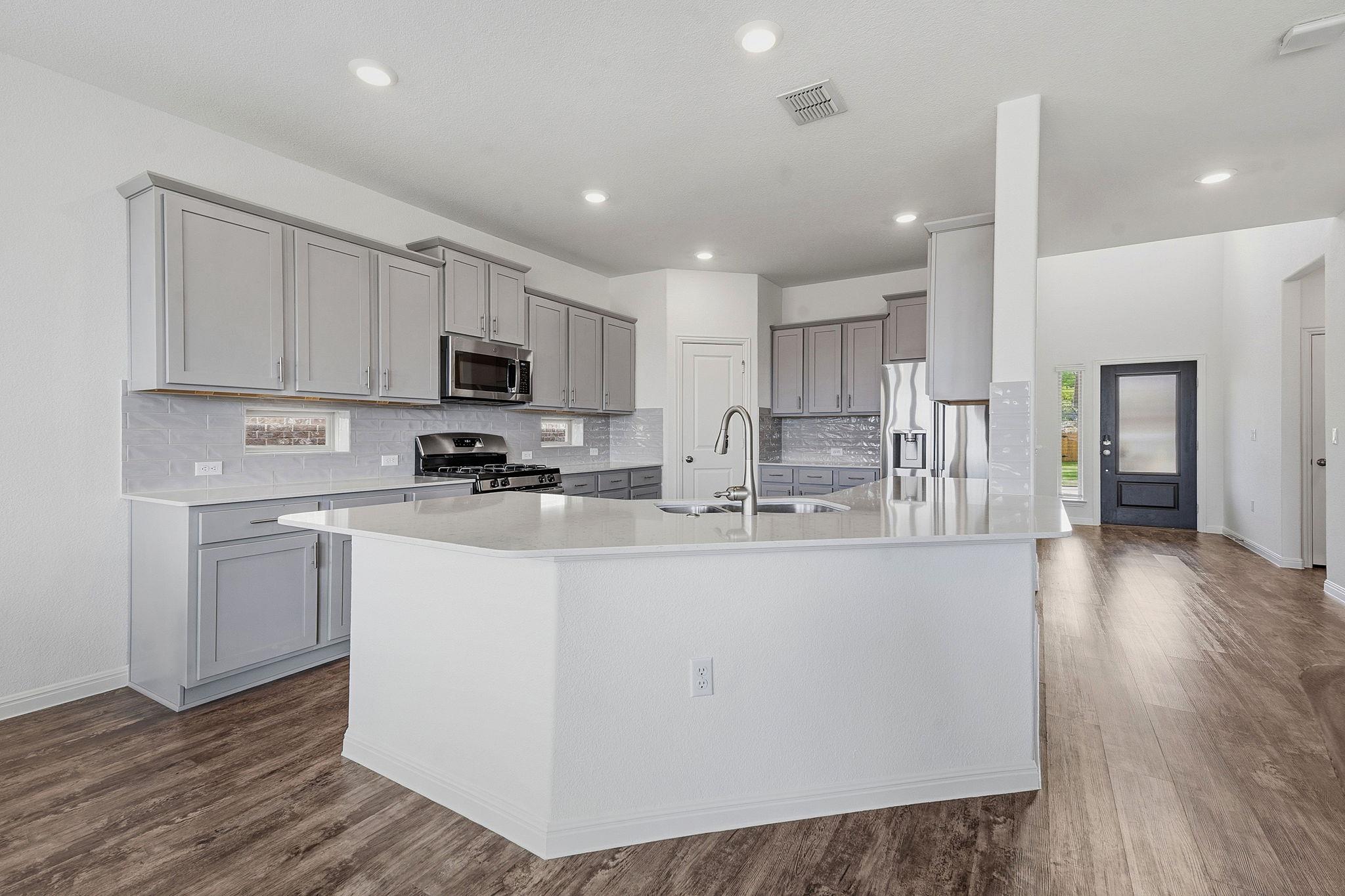 609 Allende Bnd # 130, Austin, TX 78748