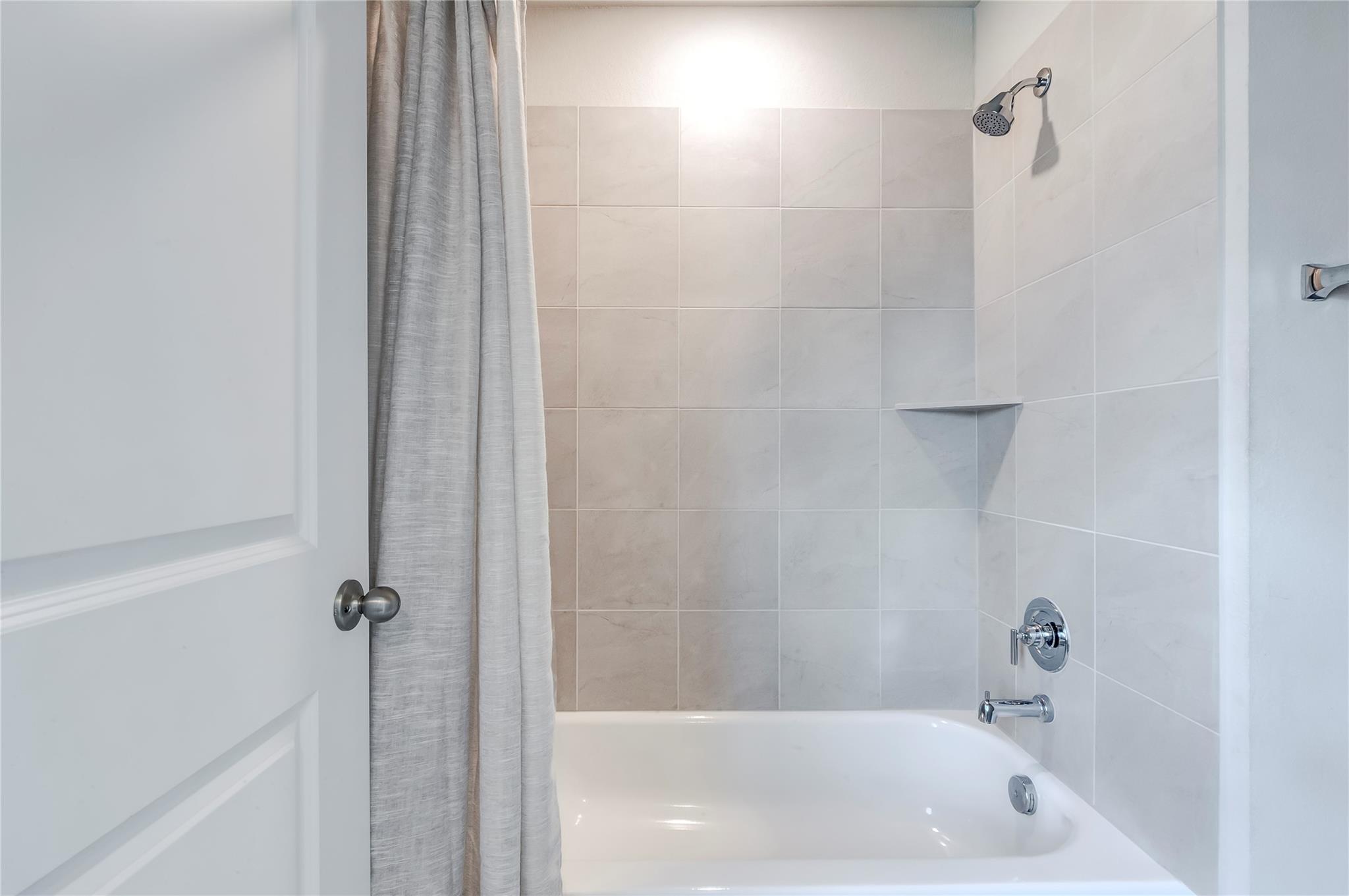 218 Glass Mountains Way, Dripping Springs, TX 78620