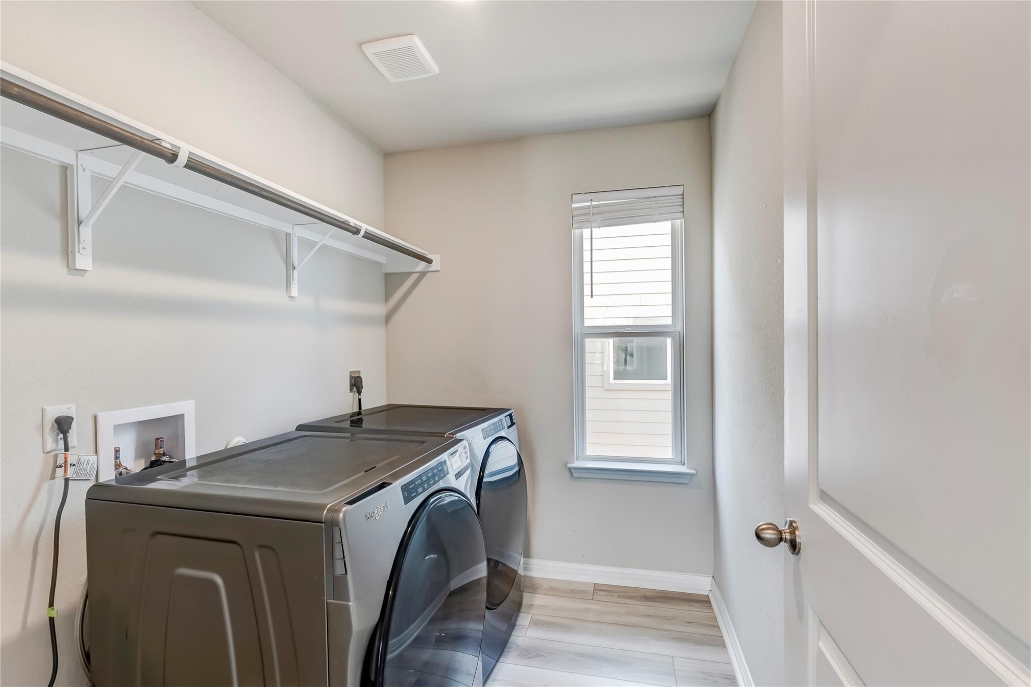 218 Glass Mountains Way, Dripping Springs, TX 78620