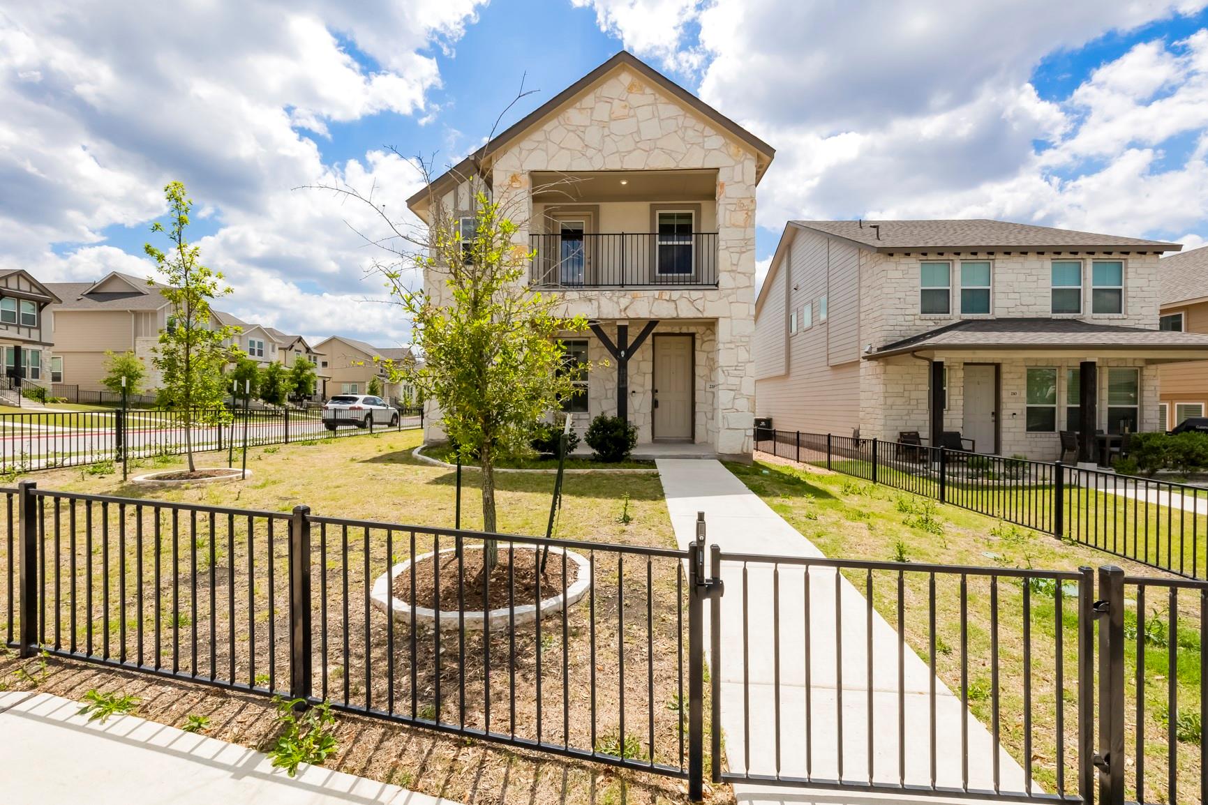 218 Glass Mountains Way, Dripping Springs, TX 78620