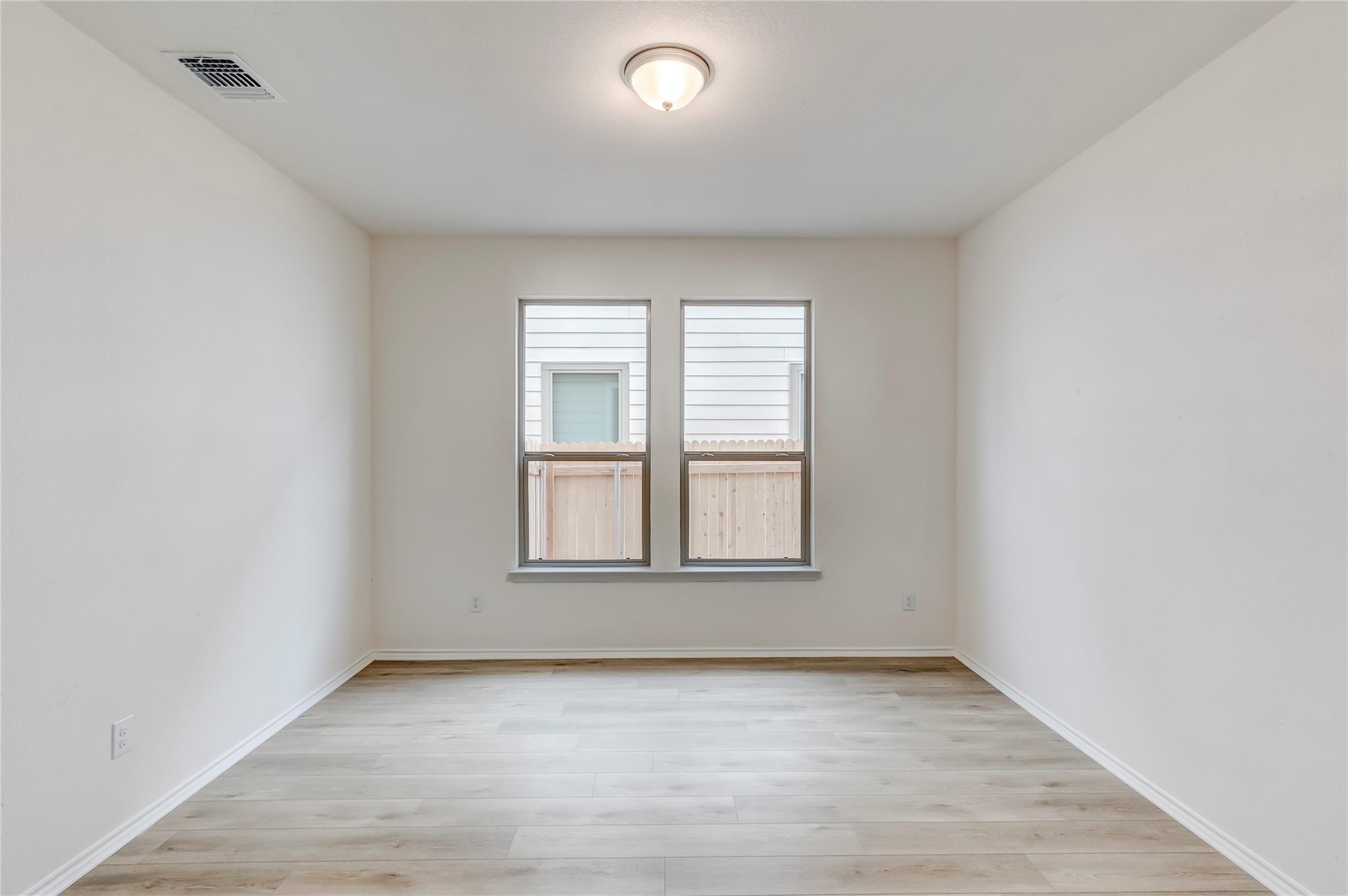 1717 River Plateau Dr, Leander, TX 78641