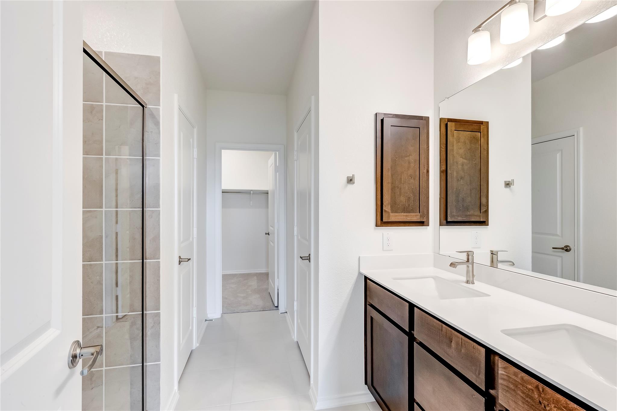 1717 River Plateau Dr, Leander, TX 78641