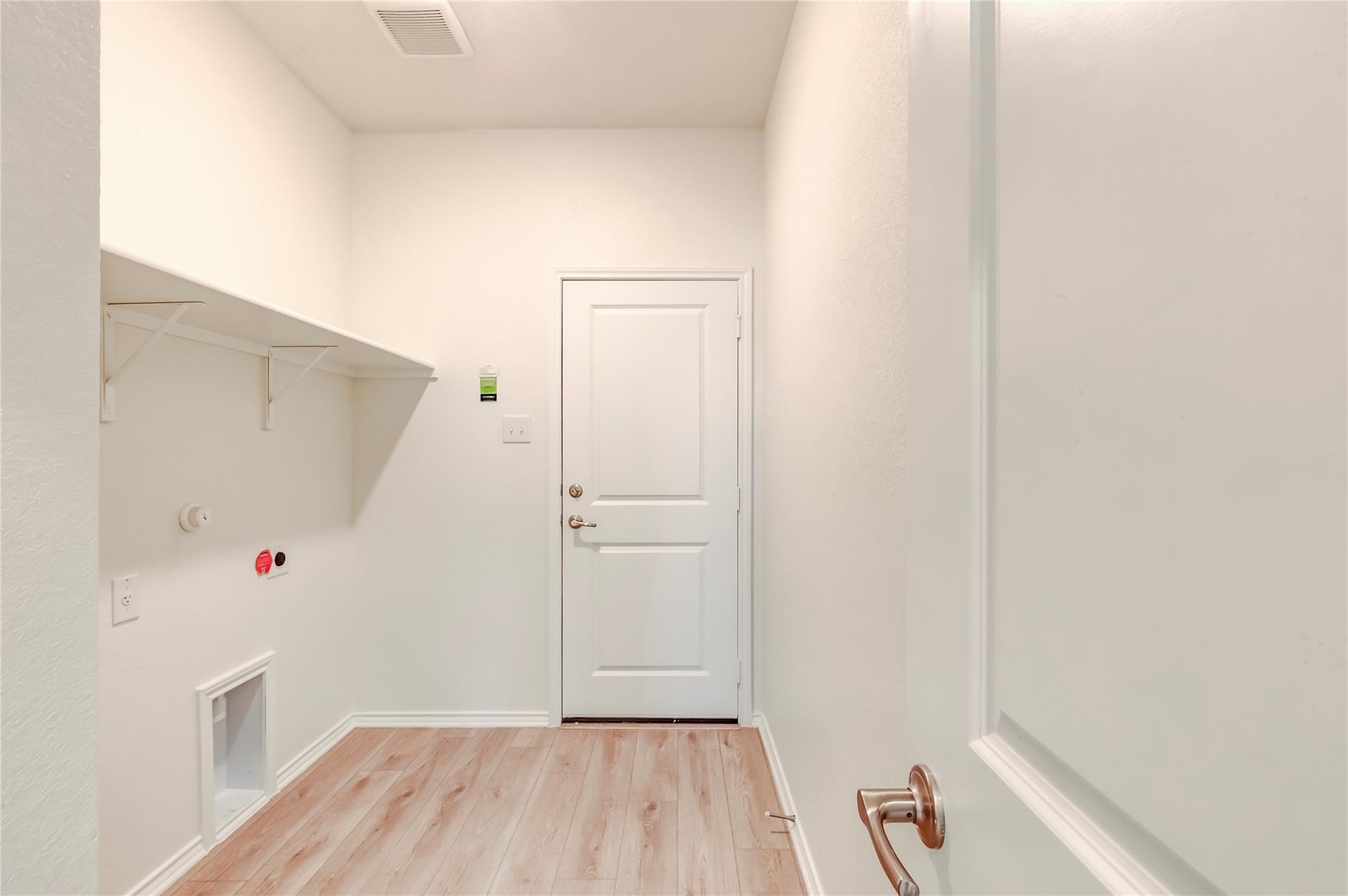 1717 River Plateau Dr, Leander, TX 78641