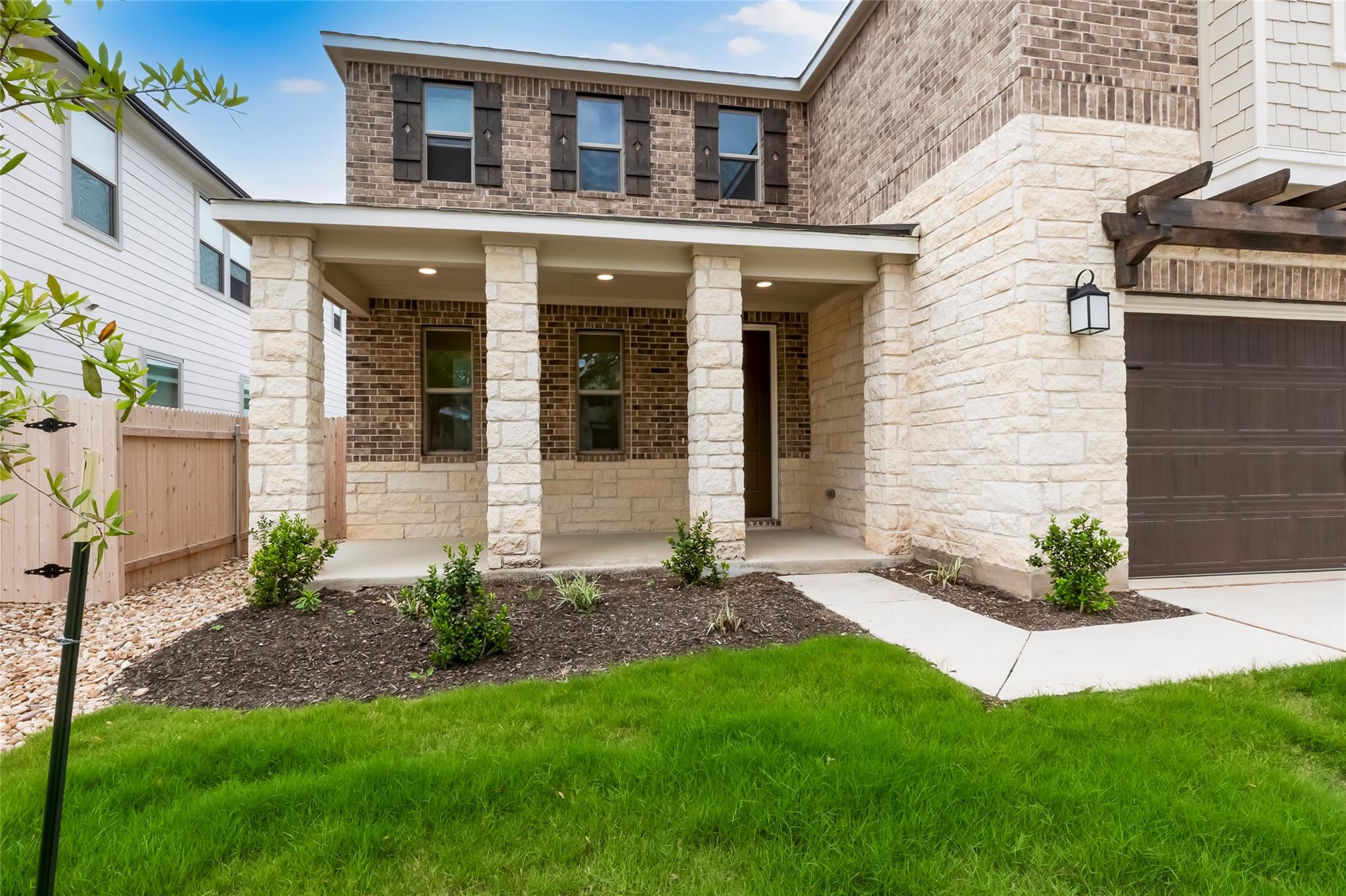 1717 River Plateau Dr, Leander, TX 78641