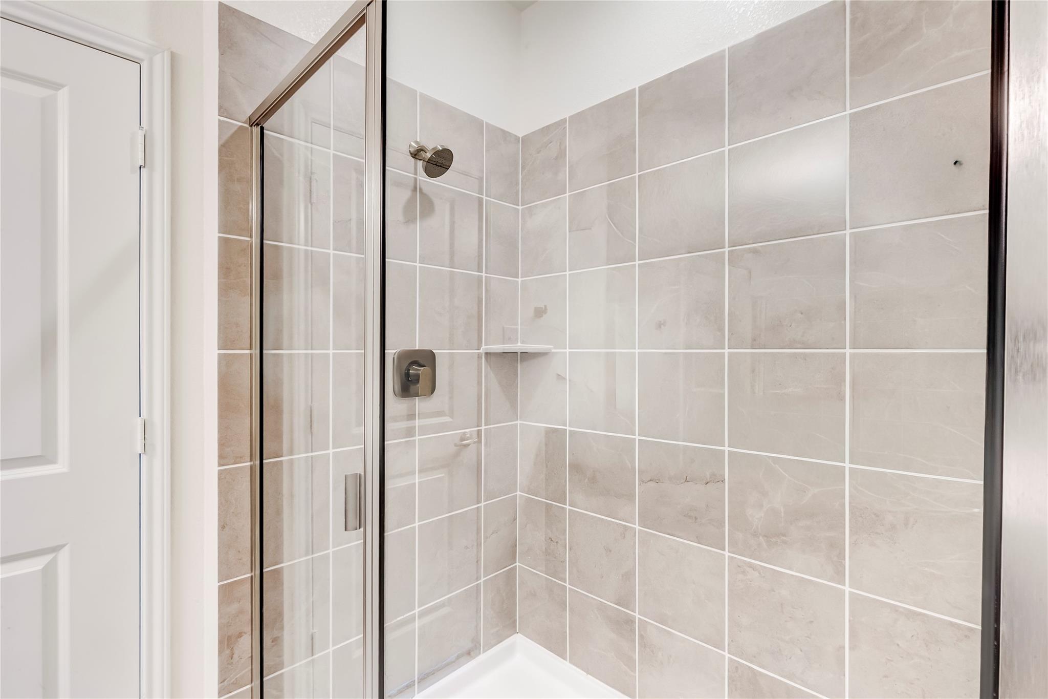 1717 River Plateau Dr, Leander, TX 78641