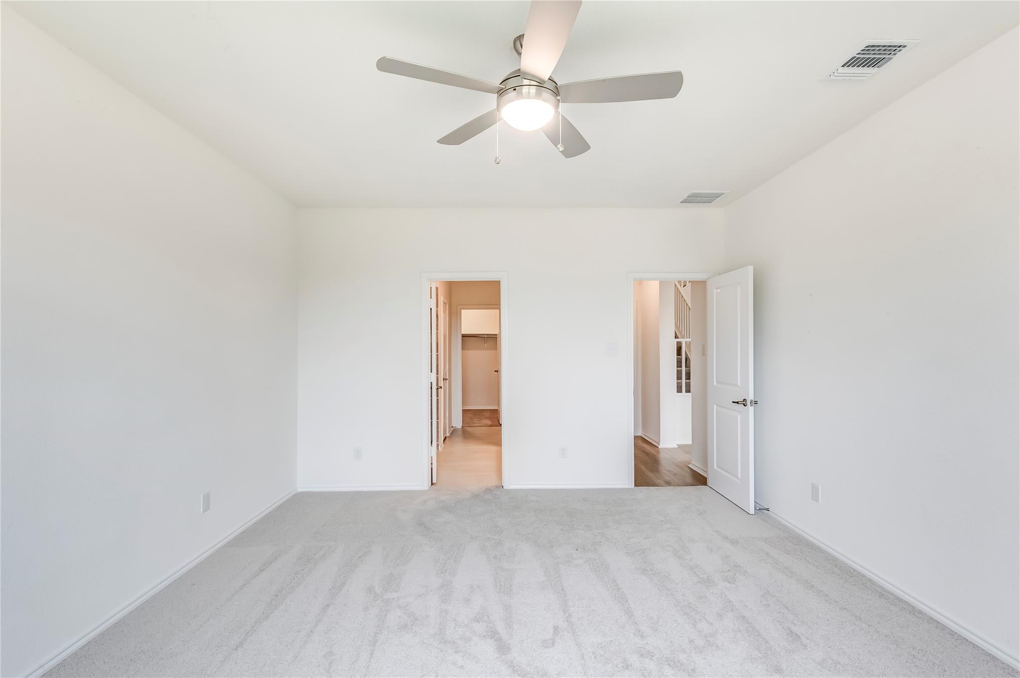 1717 River Plateau Dr, Leander, TX 78641