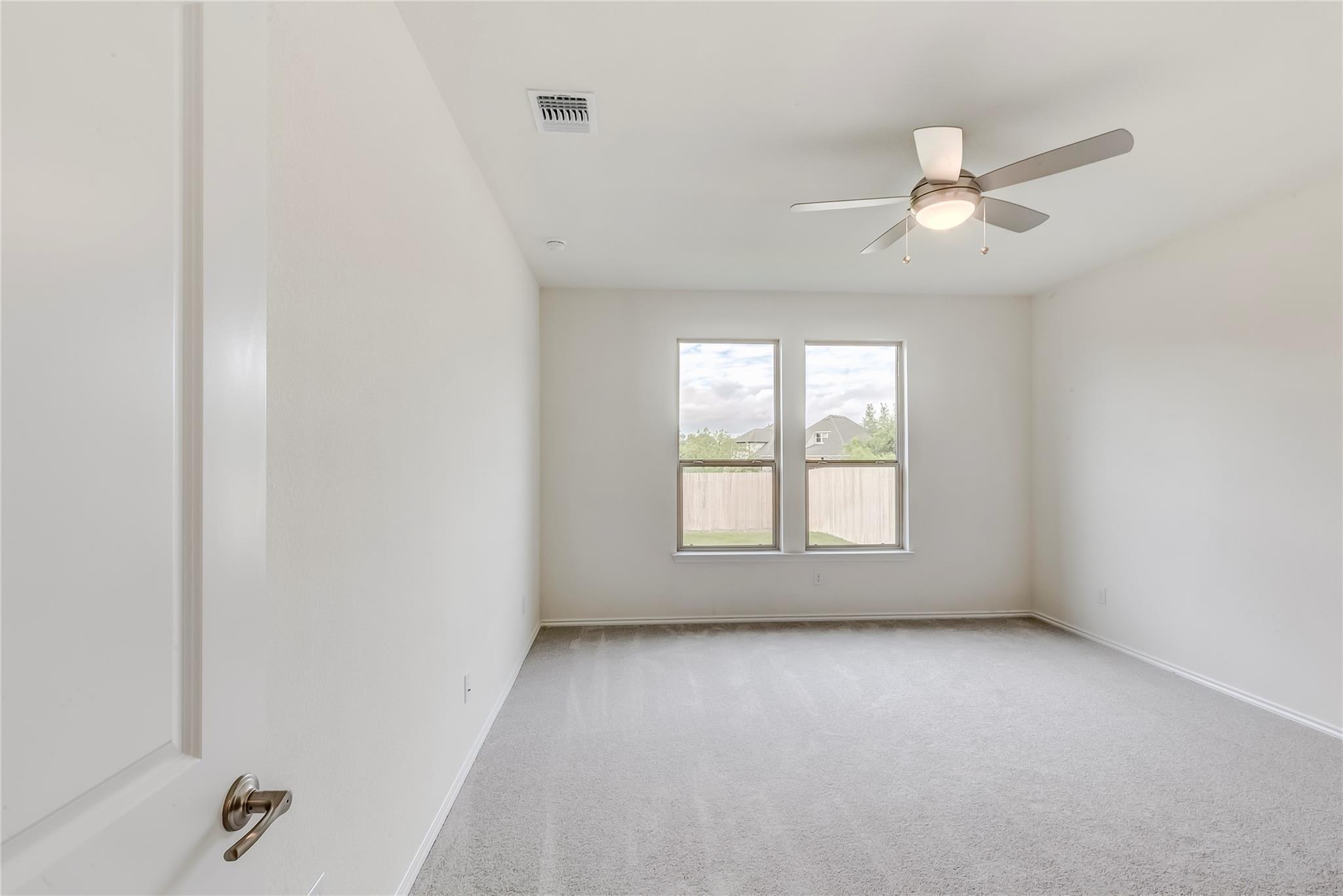 1717 River Plateau Dr, Leander, TX 78641