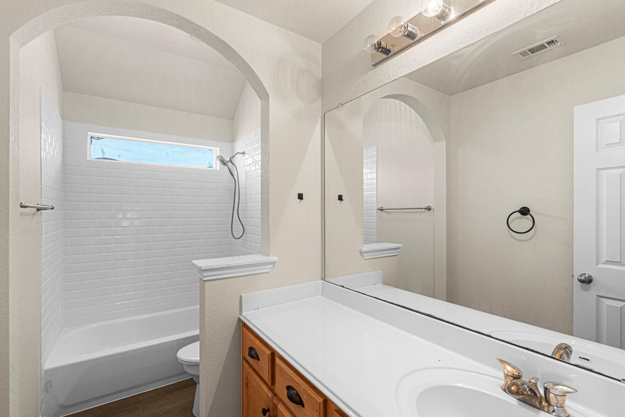 157 Amber Ash Dr, Kyle, TX 78640