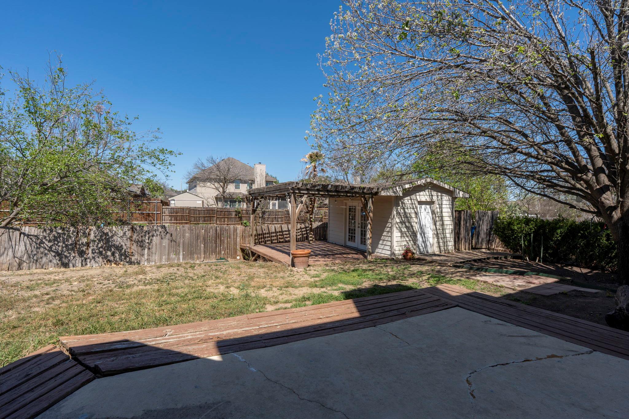 157 Amber Ash Dr, Kyle, TX 78640