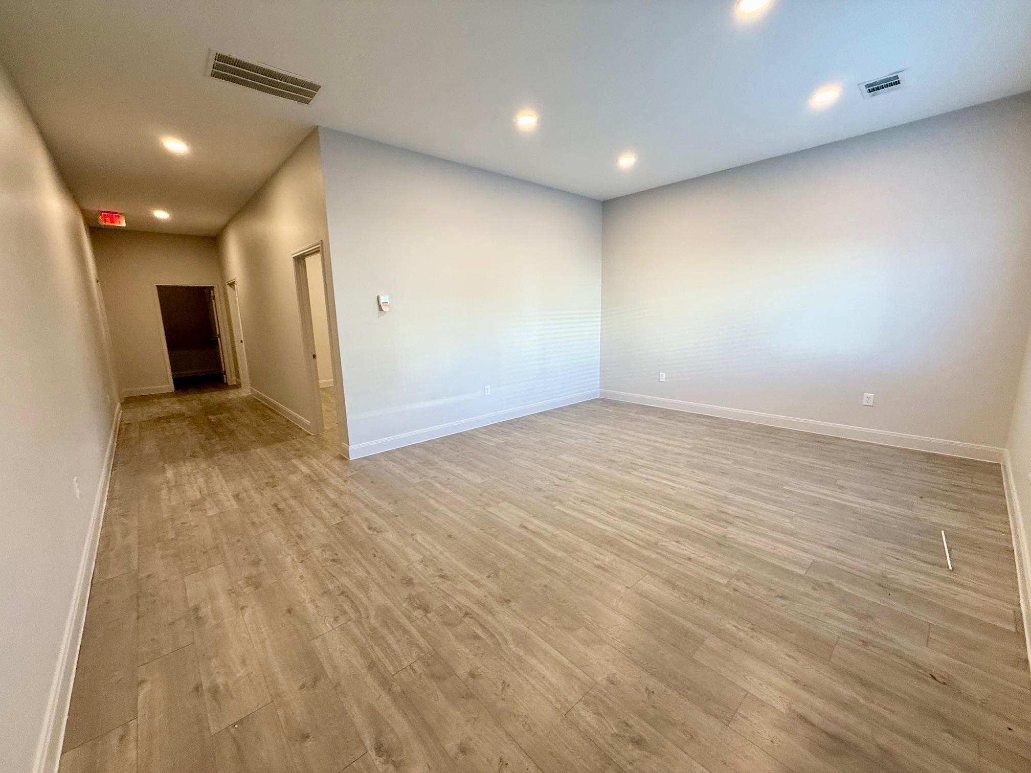 150 Russell Ln # 1, Dripping Springs, TX 78620