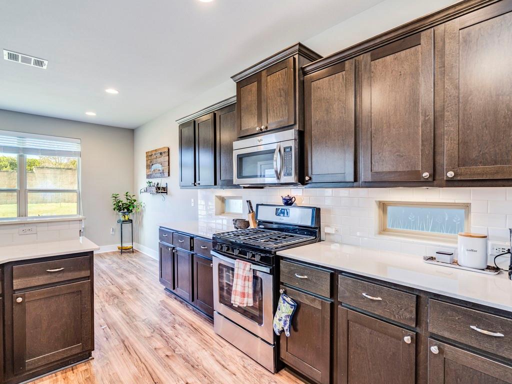 9500 Hunter Ln, Austin, TX 78748