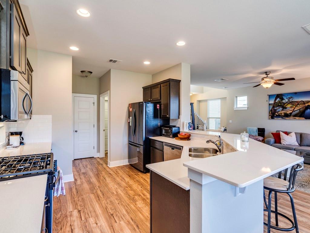 9500 Hunter Ln, Austin, TX 78748