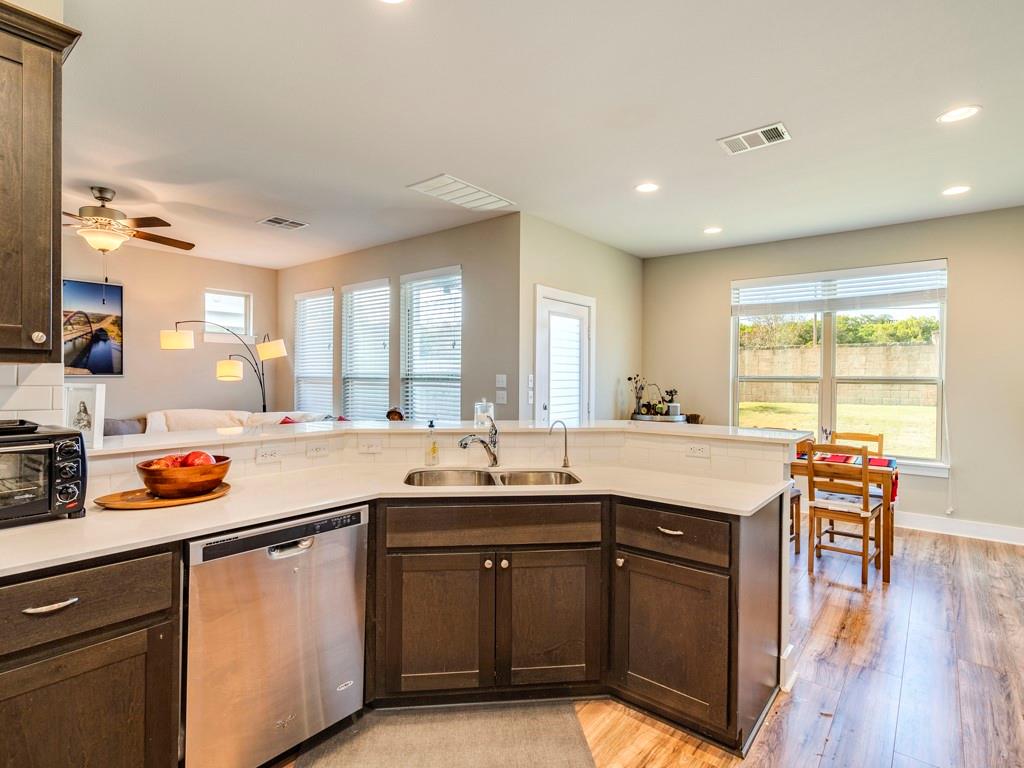 9500 Hunter Ln, Austin, TX 78748