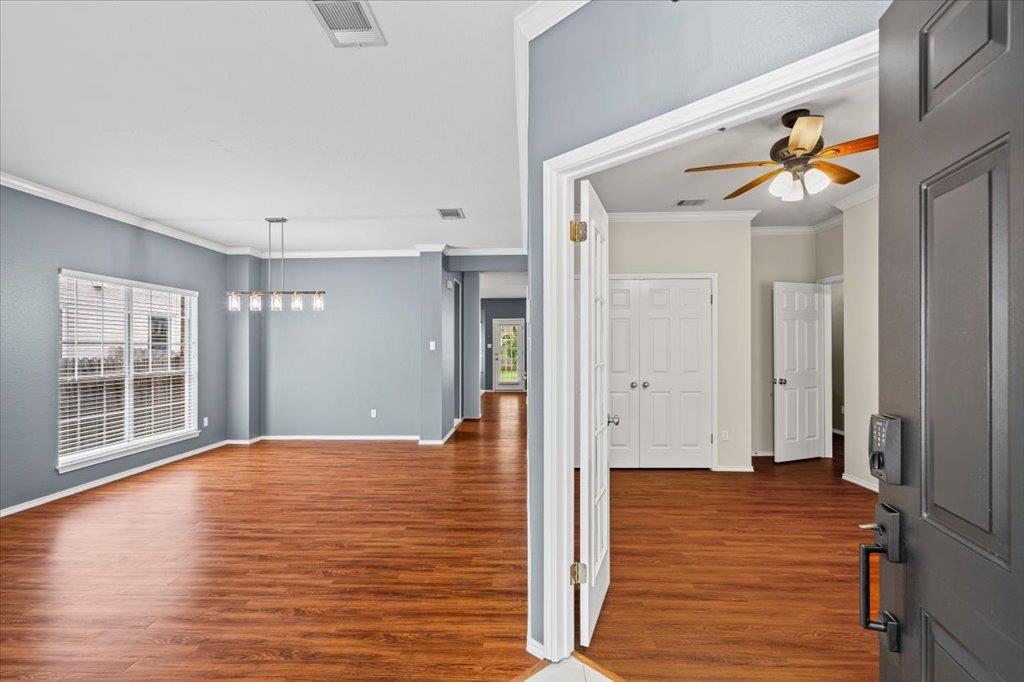 4004 Castle Crk, Round Rock, TX 78681