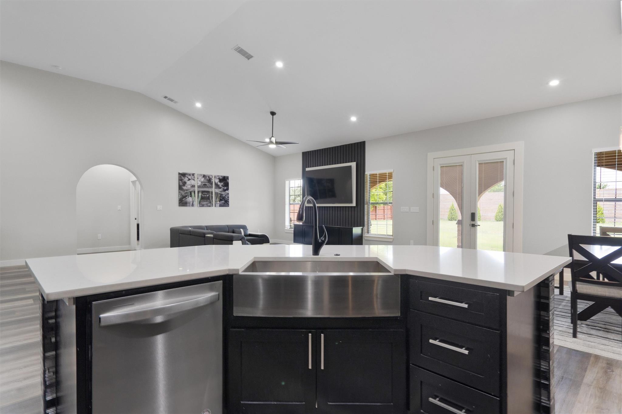 50204 Ironhorse Trl, Georgetown, TX 78626