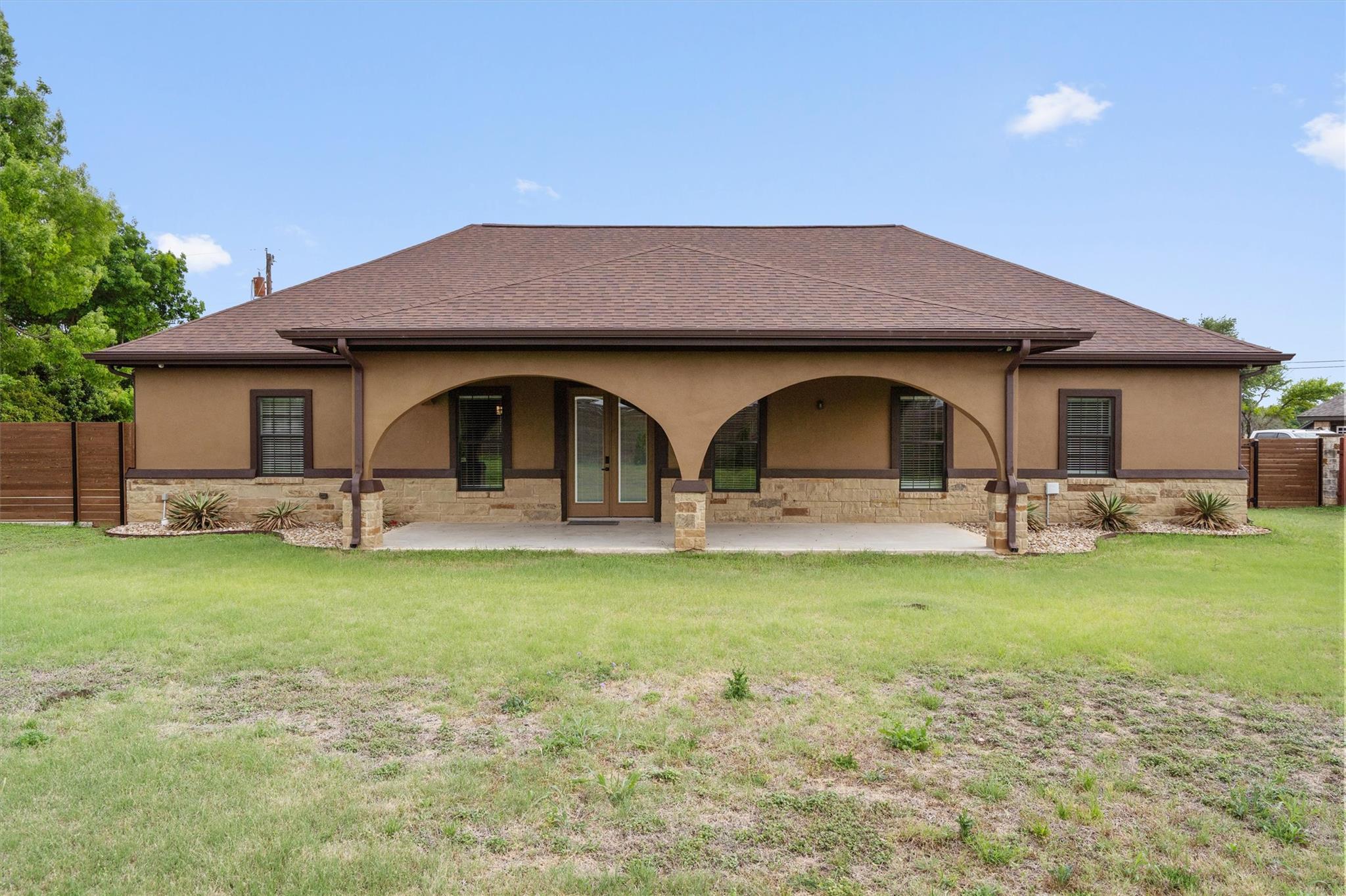 50204 Ironhorse Trl, Georgetown, TX 78626