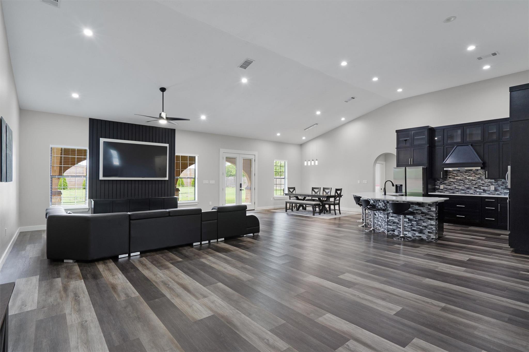 50204 Ironhorse Trl, Georgetown, TX 78626