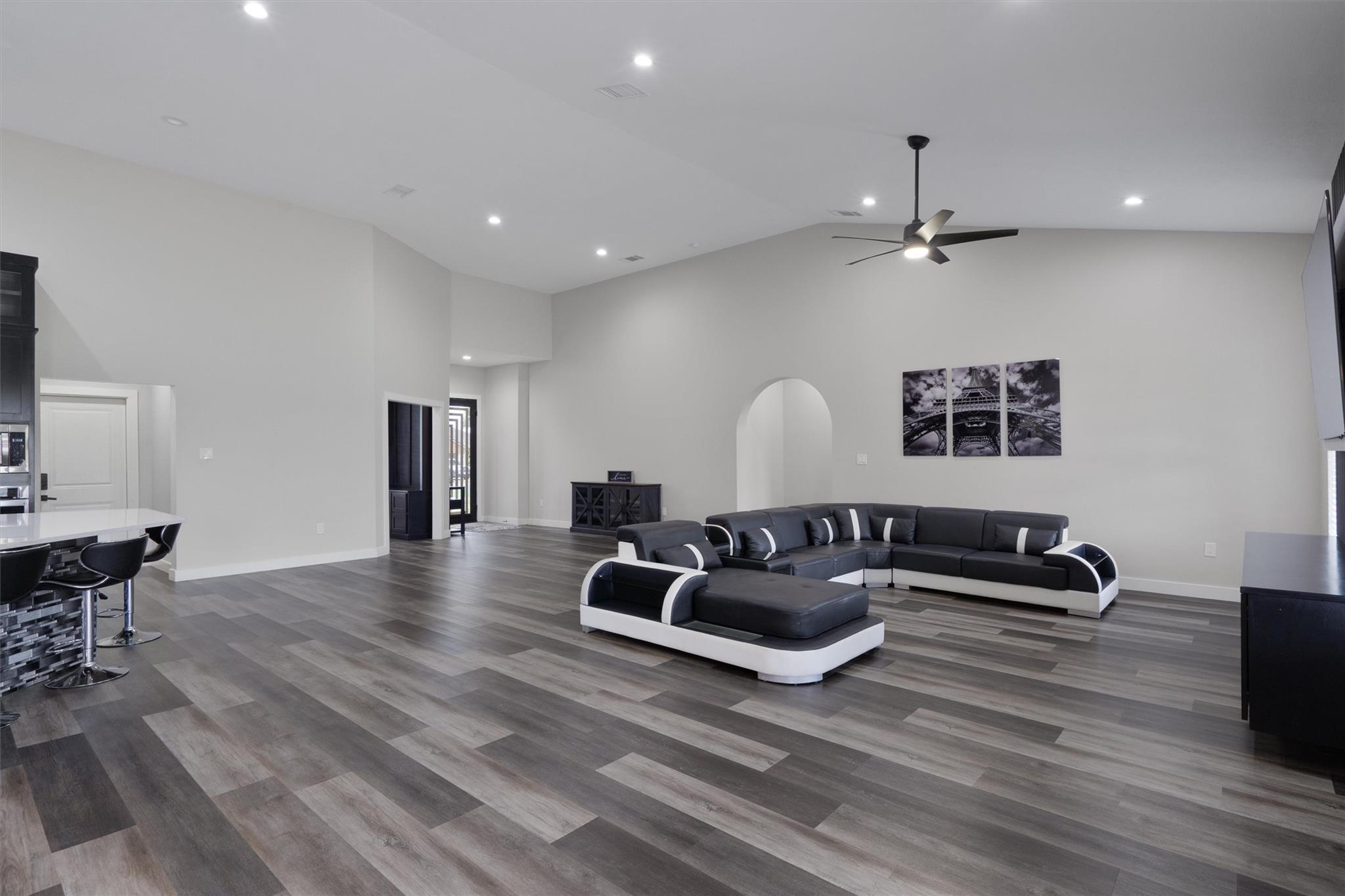 50204 Ironhorse Trl, Georgetown, TX 78626