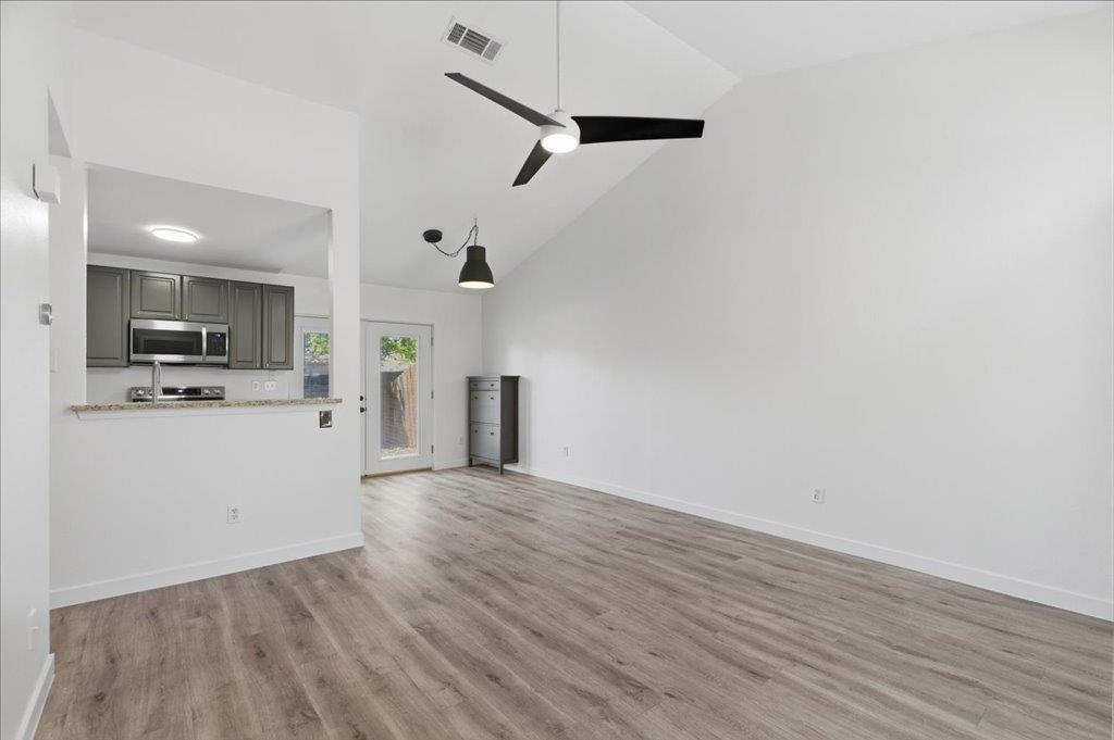 1015 E Yager Ln # 18, Austin, TX 78753