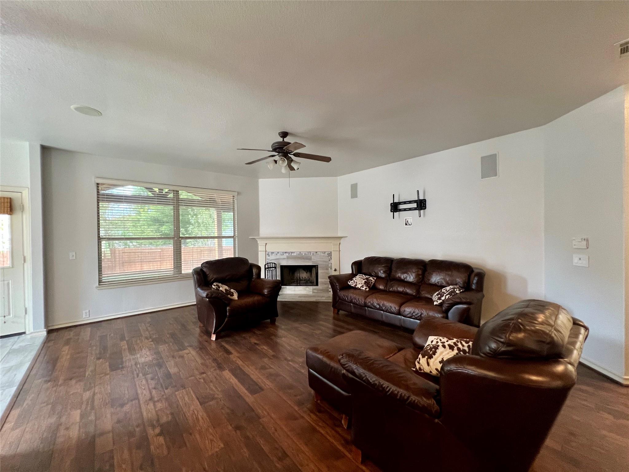 20937 Mandrake Dr, Pflugerville, TX 78660