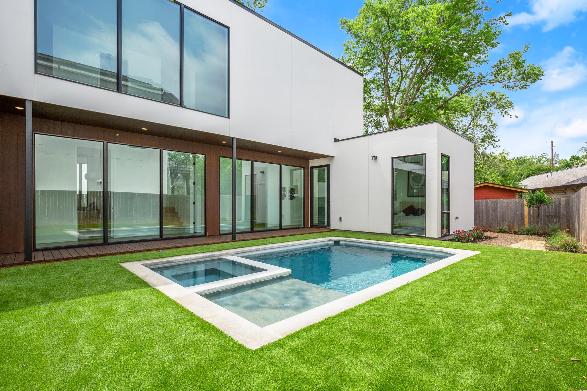 1805 Collier St, Austin, TX 78704