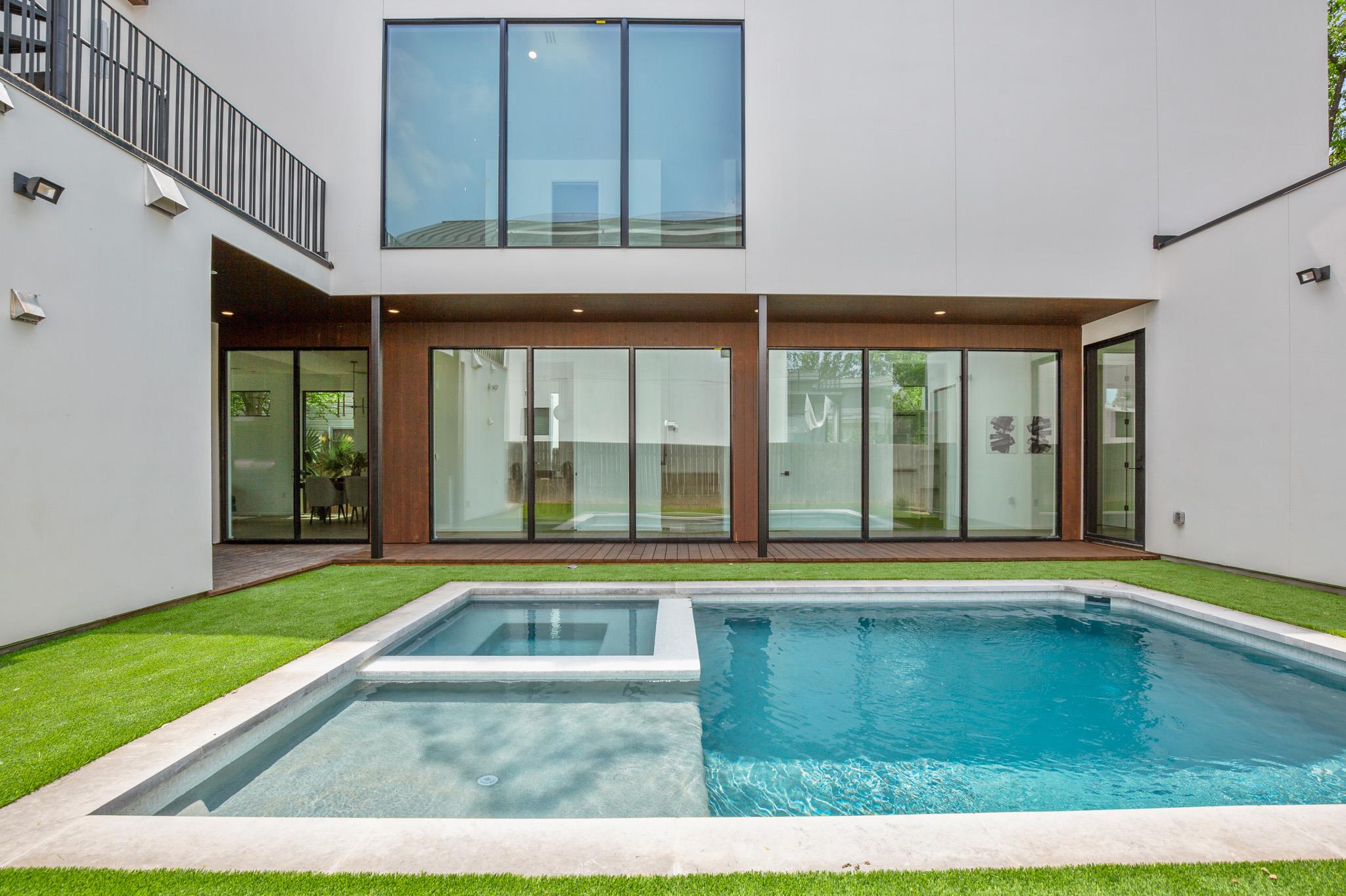 1805 Collier St, Austin, TX 78704