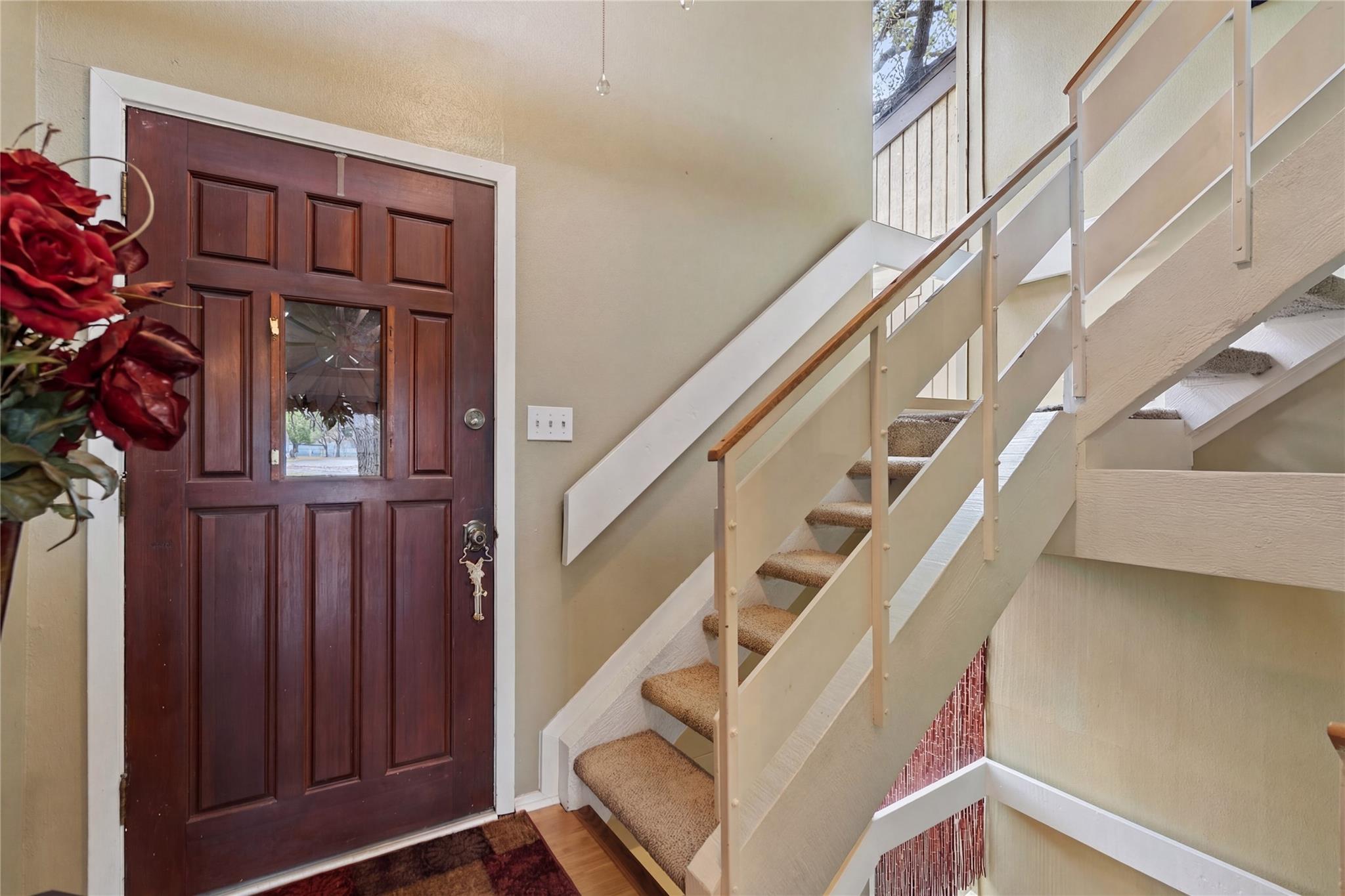 317 Venture Blvd S, Point Venture, TX 78645