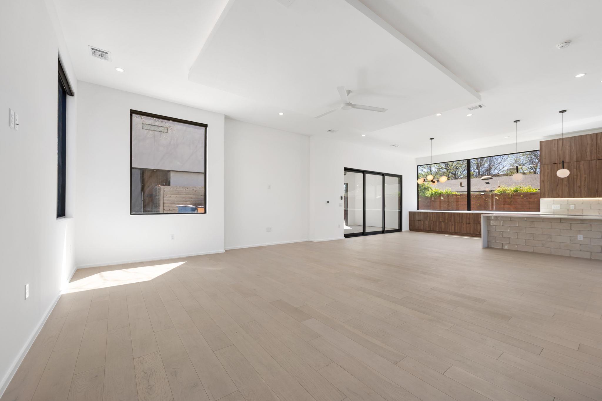 2411 Winsted Ln # 1, Austin, TX 78703