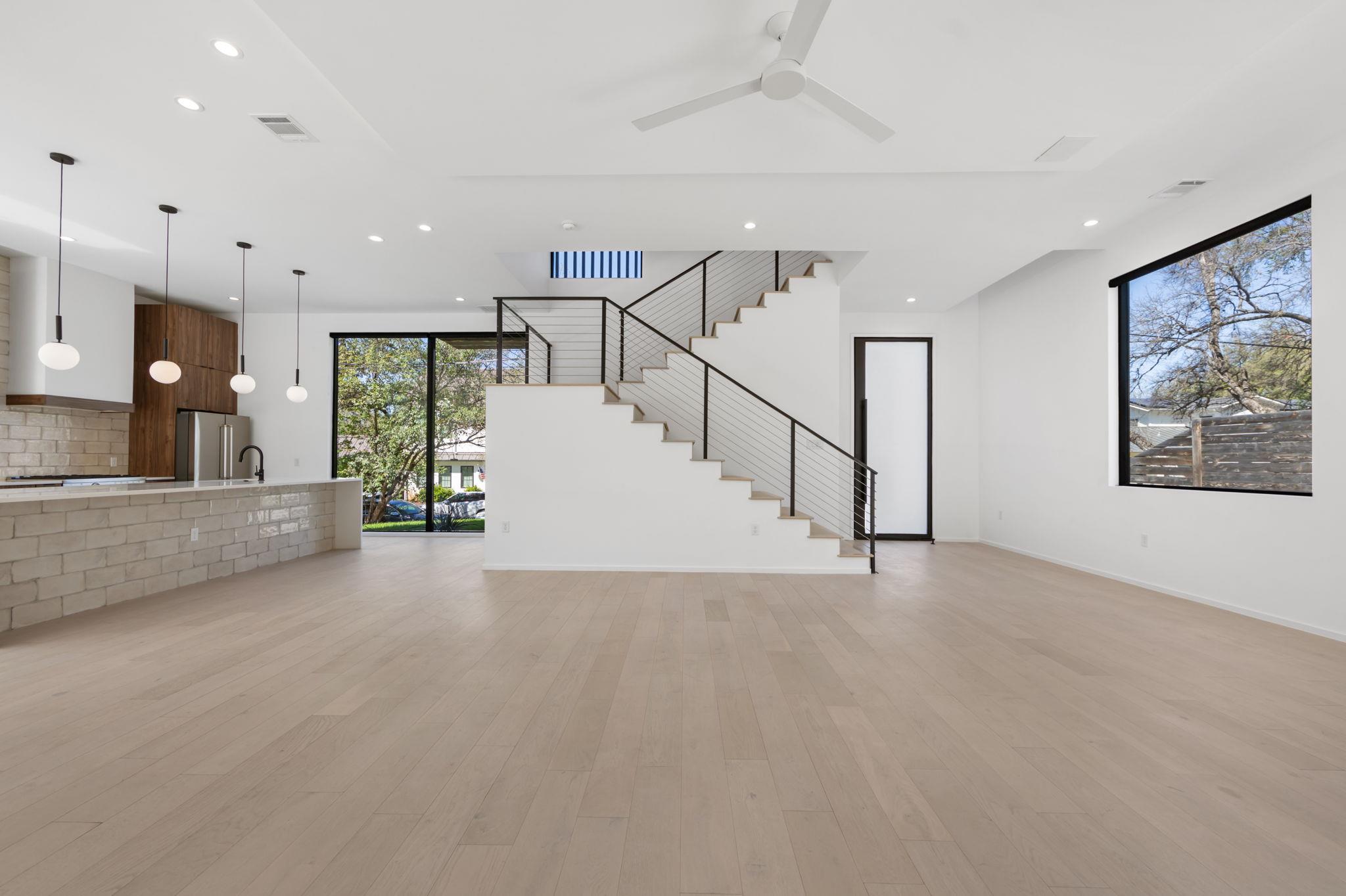 2411 Winsted Ln # 1, Austin, TX 78703