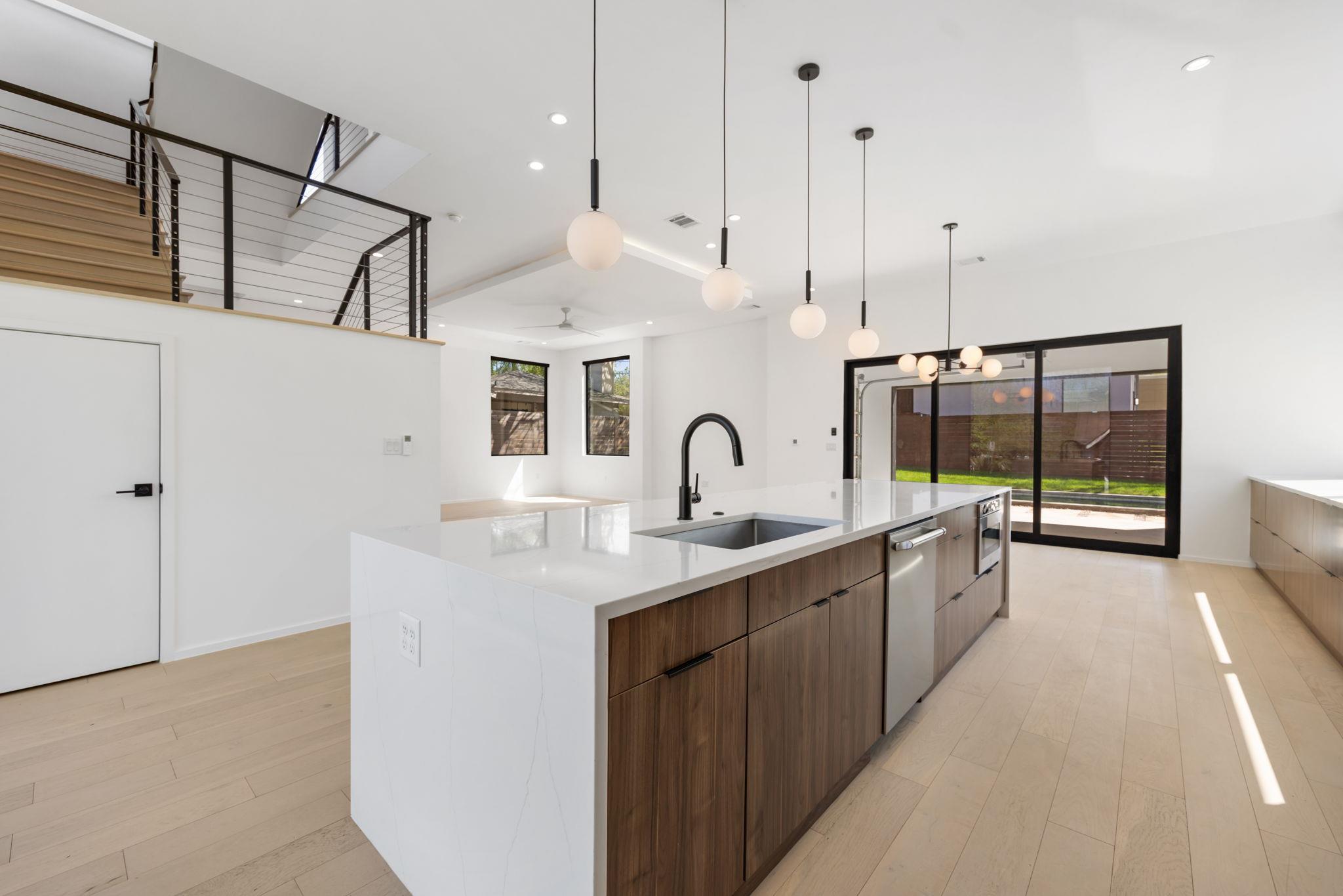 2411 Winsted Ln # 1, Austin, TX 78703