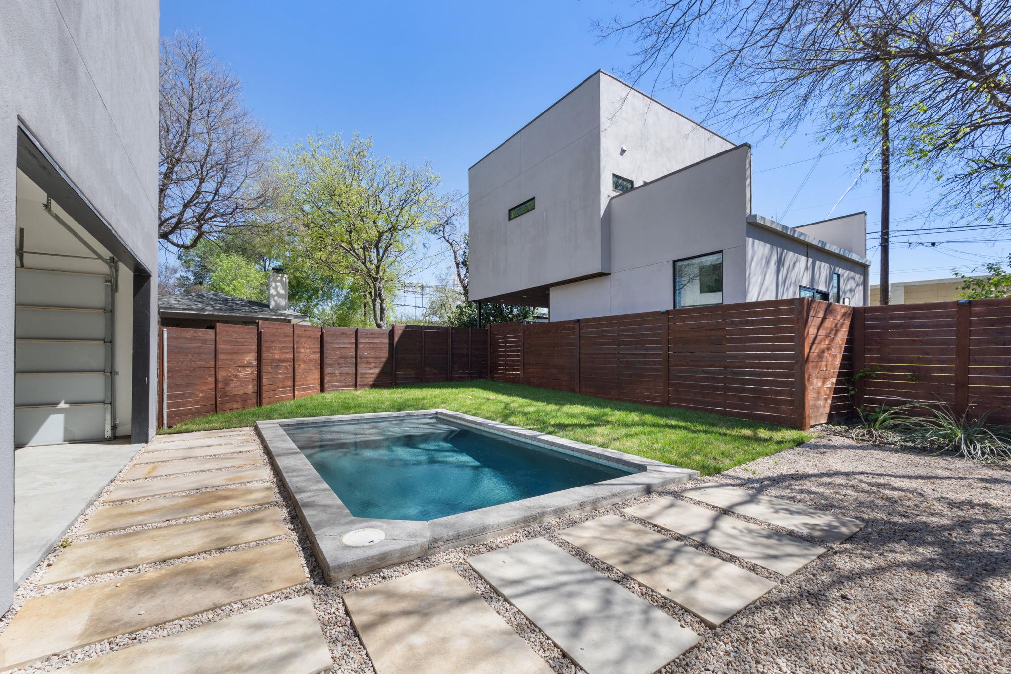 2411 Winsted Ln # 1, Austin, TX 78703