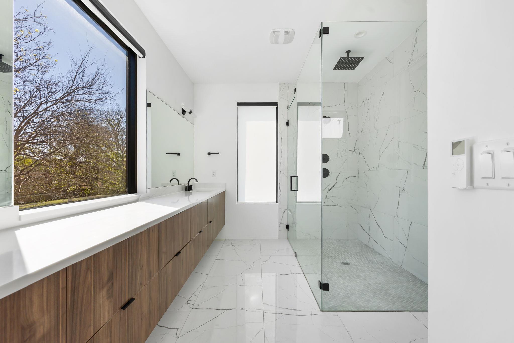 2411 Winsted Ln # 1, Austin, TX 78703