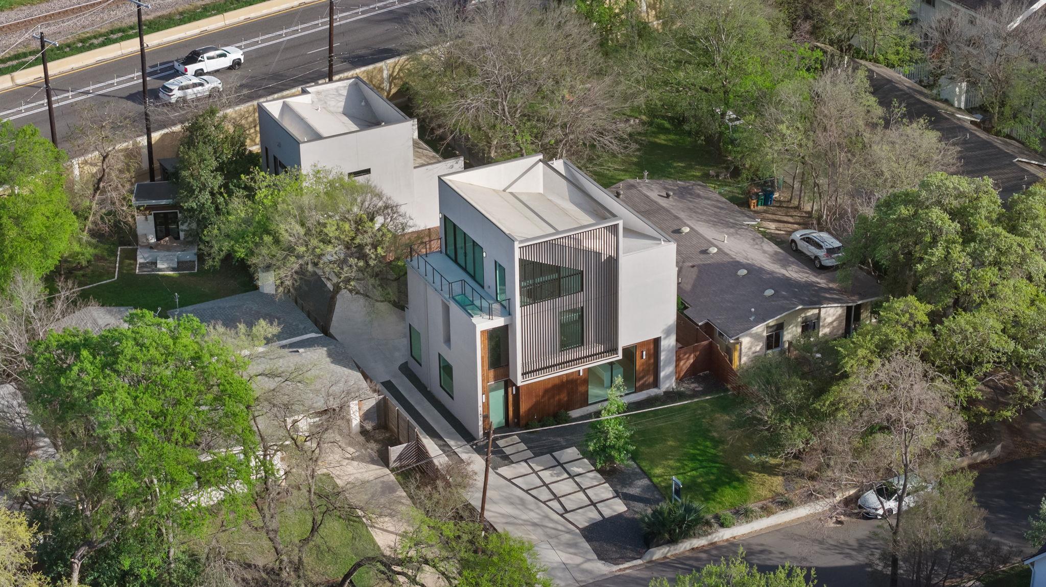 2411 Winsted Ln # 1, Austin, TX 78703