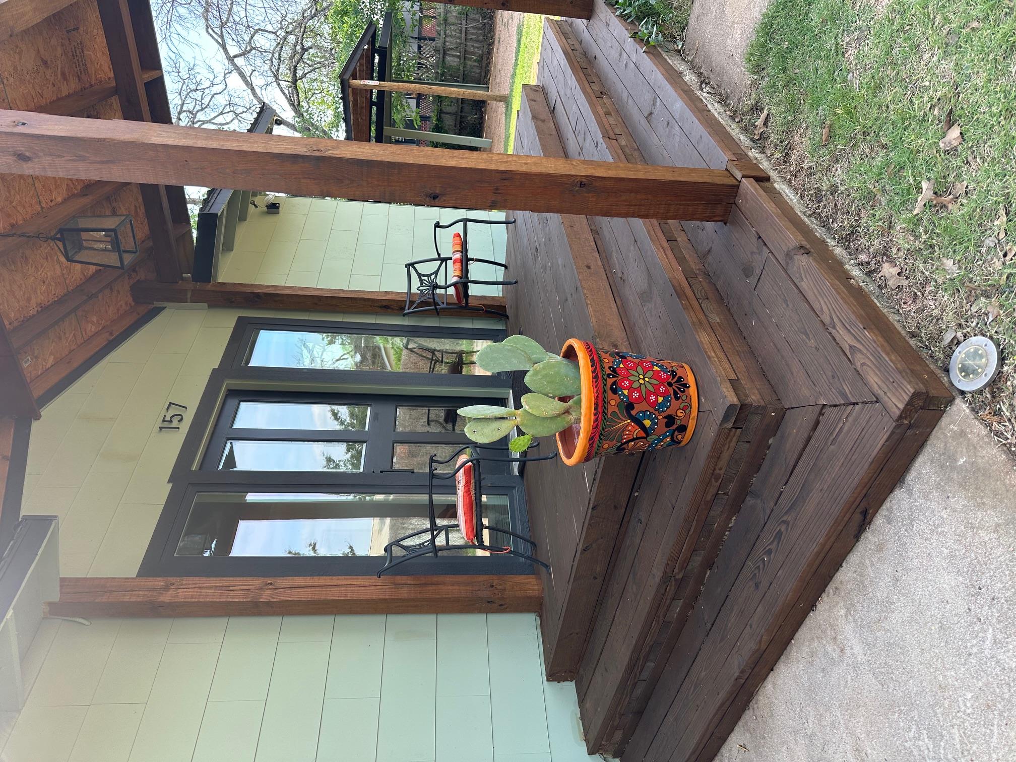 157 E White Rock St, Buchanan Dam, TX 78609